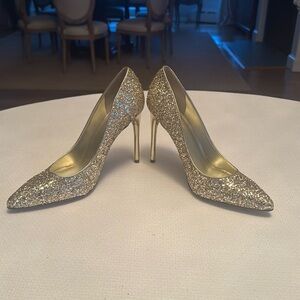 Worn once Ivanka Trump 4”Gold Glitter Holiday Heels.. Gorgeous!